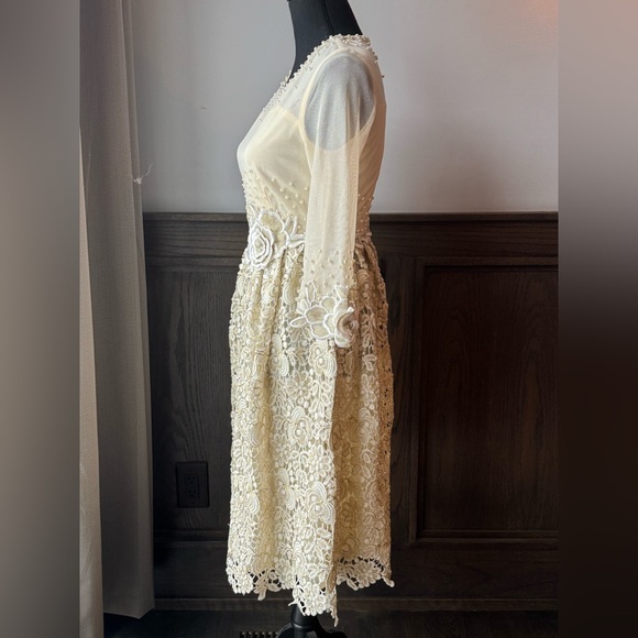 Metisu sheer top beige and gold floral pearl party dress.  Nwt - Picture 4 of 13